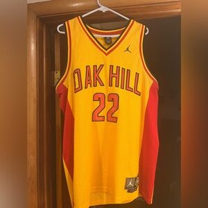 Men’s Oak Hill Carmelo Anthony Jersey